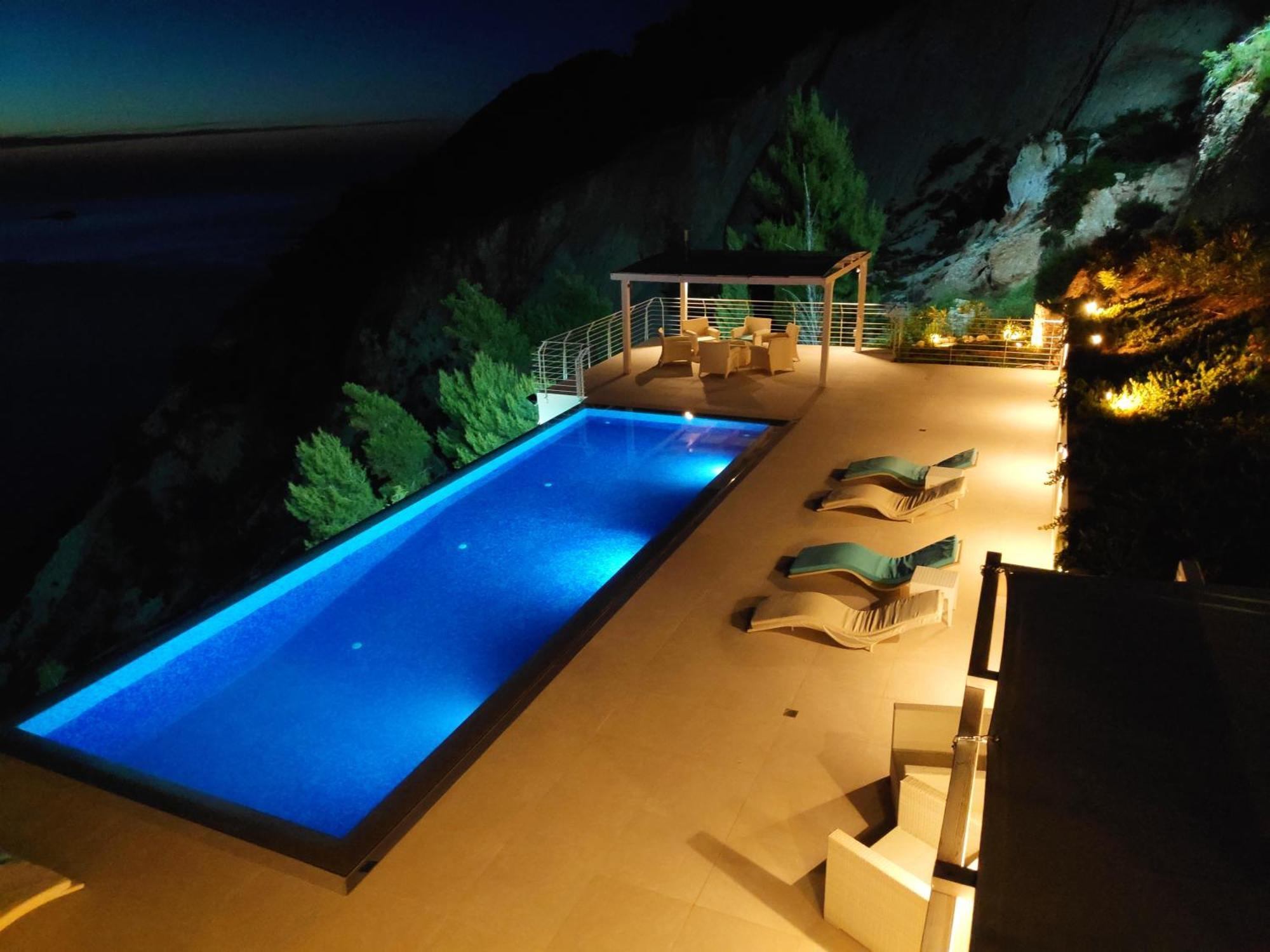 Okeanos Luxury Villas - Resort Атанион Экстерьер фото